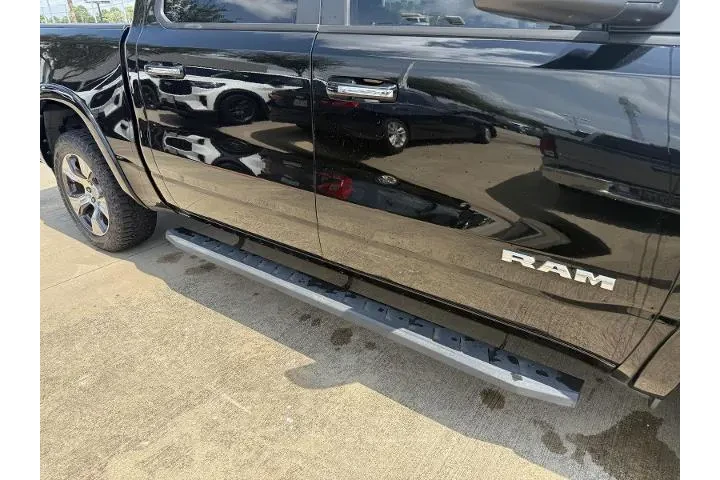 $34983 : Ram 1500 2022 4x4 Laramie 4d image 6