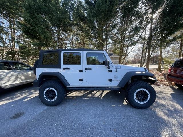 $17994 : PRE-OWNED 2017 JEEP WRANGLER image 2