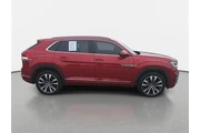$25440 : Volkswagen Atlas Cross Sport thumbnail