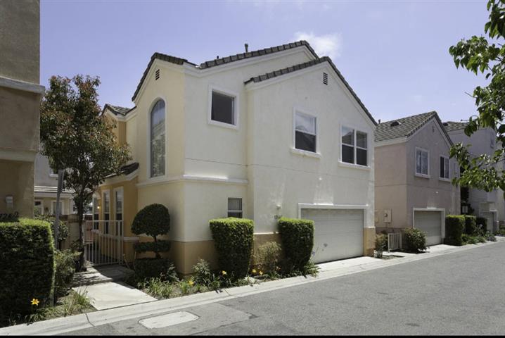 $2000 : single-family CASA en Lynwood* image 1