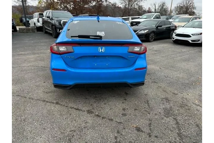 Honda Civic 2024 Sport 4dr H image 5