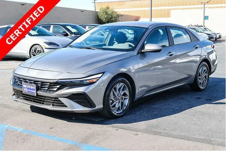 $18498 : Hyundai ELANTRA 2024 SEL 4dr image 3