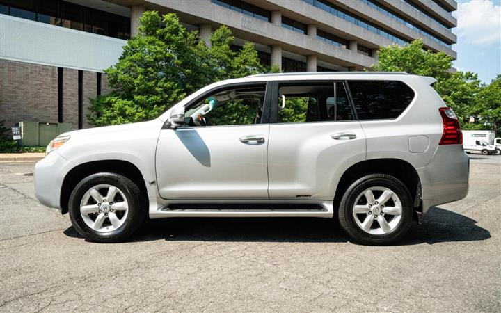 $18550 : 2011 LEXUS GX image 7