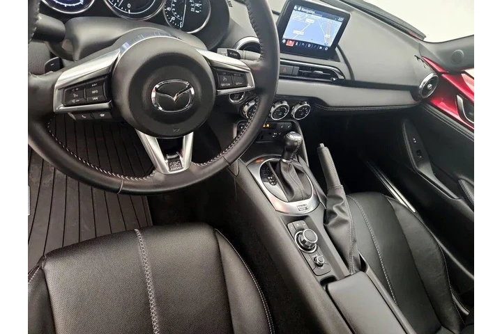 $27998 : Mazda MX-5 Miata RF 2021 Gra image 9