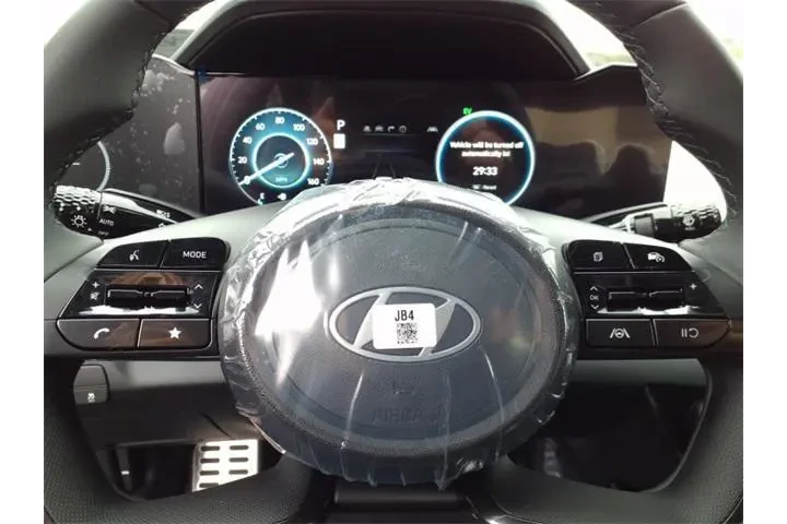 $24361 : Hyundai ELANTRA Hybrid 2025 image 10