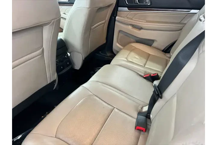 $18299 : Ford Explorer 2019 Limited 4 image 5