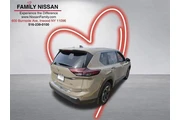 $23777 : Nissan Rogue 2025 AWD SV 4dr thumbnail