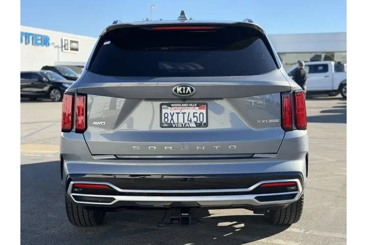 $24495 : Kia Sorento 2021 AWD SX Pres image 7