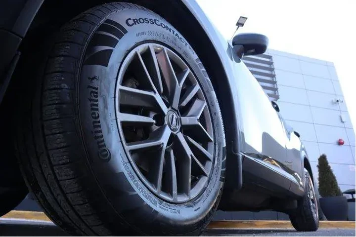 $19504 : Nissan Rogue 2023 AWD S 4dr image 9