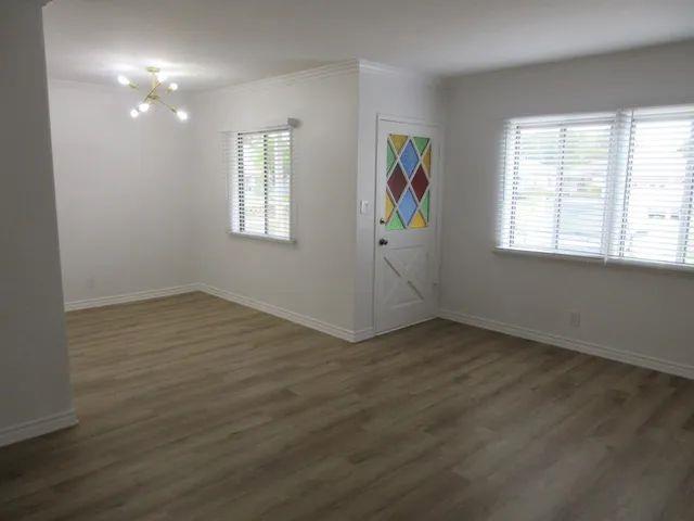 $1495 : Available in Norwalk image 4