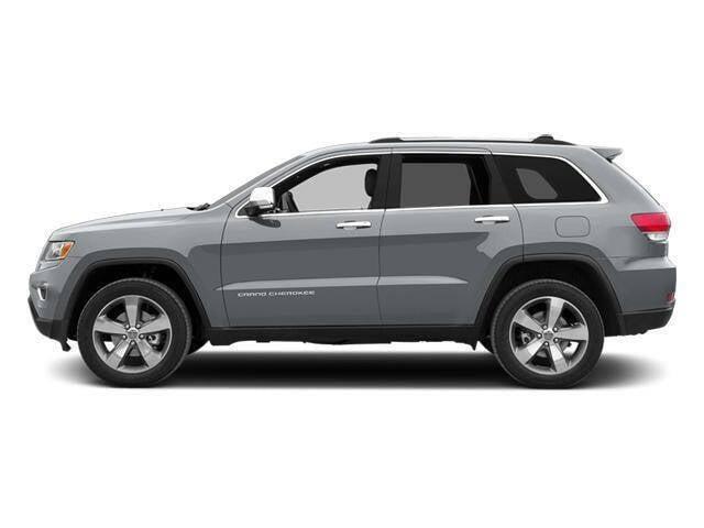 2014 Grand Cherokee Laredo image 3