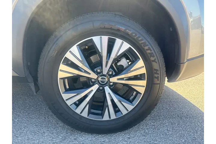 $18791 : Nissan Rogue 2021 SV 4dr Cro image 9