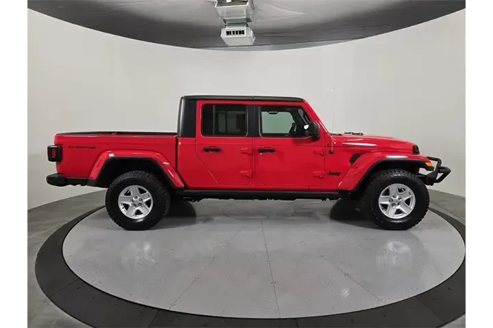 $27151 : Jeep Gladiator 2020 4x4 Spor image 4