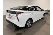 $17421 : Toyota Prius 2016 Four 4dr H thumbnail