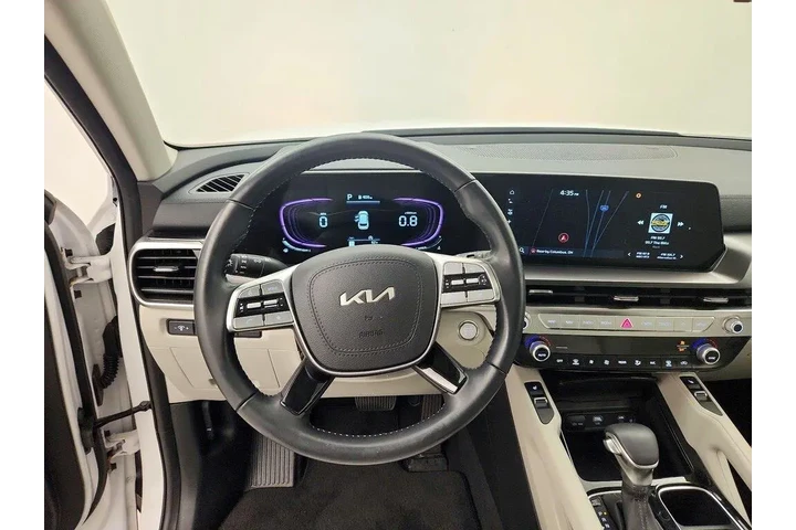 $35998 : Kia Telluride 2024 S 4dr SUV image 10