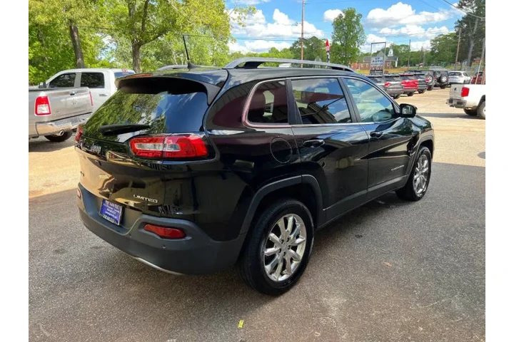 $10999 : 2017 Cherokee Limited image 6
