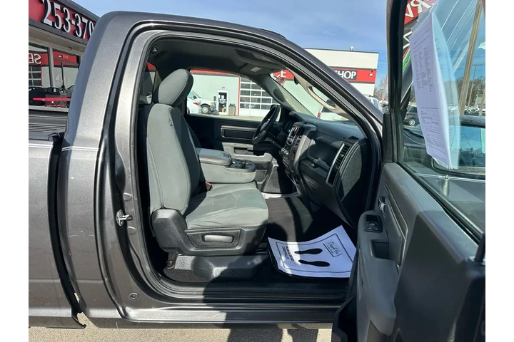 $9980 : 2014 RAM 1500 2WD Reg Cab 120 image 9