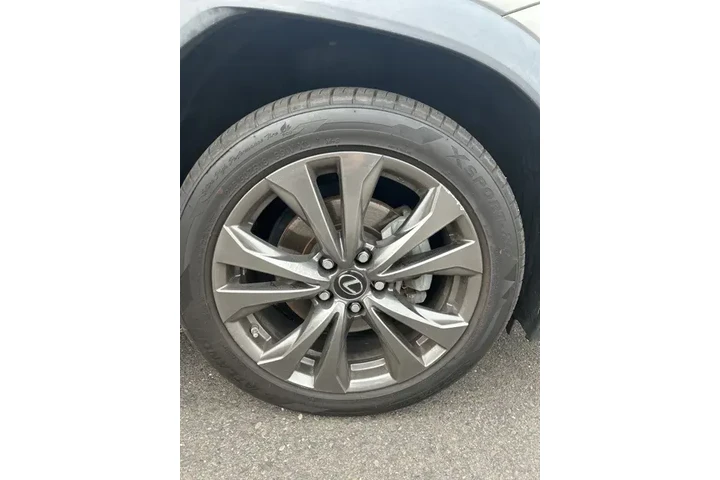 $27988 : Lexus UX 250h 2020 AWD F SPO image 5