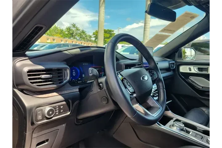 $39990 : Ford Explorer Hybrid 2023 AW image 8