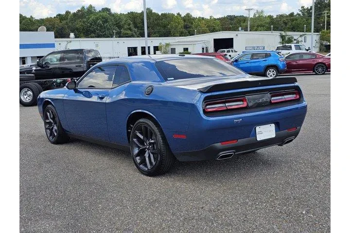 $25999 : Dodge Challenger 2023 SXT 2d image 10