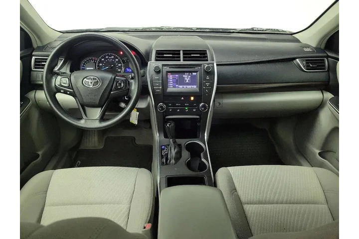 $17998 : Toyota Camry 2015 LE 4dr Sed image 9