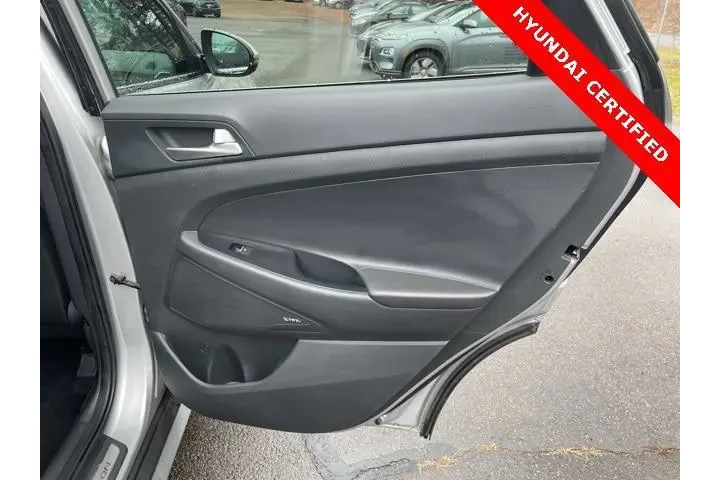 $19495 : Hyundai TUCSON 2021 AWD Limi image 9