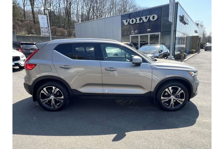 $26000 : Volvo XC40 2021 AWD T5 Inscr image 3
