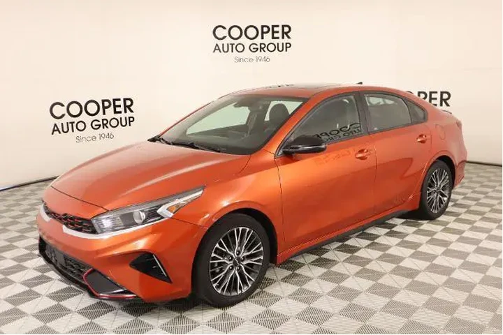 $22653 : Kia Forte 2023 GT-Line 4dr S image 10