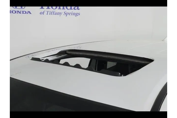 $33875 : Honda Passport 2023 AWD EX-L image 9