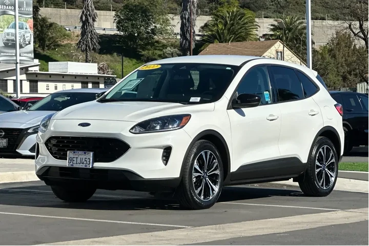 $19495 : Ford Escape 2022 SE 4dr SUV image 7