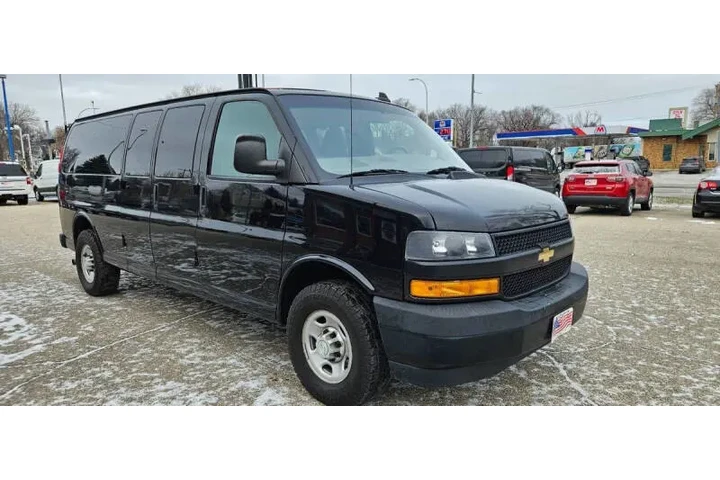 $26990 : 2019 Express LS 3500 image 4