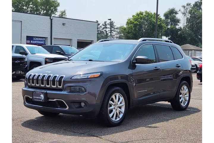 $13974 : 2015 Cherokee Limited image 9