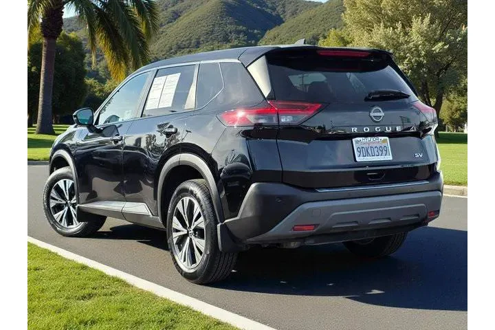 $21900 : Nissan Rogue 2023 SV 4dr Cro image 7