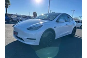 $31995 : Tesla Model Y 2021 AWD Long thumbnail