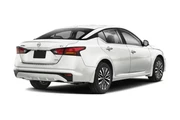$17884 : Nissan Altima 2023 2.5 SV 4d thumbnail