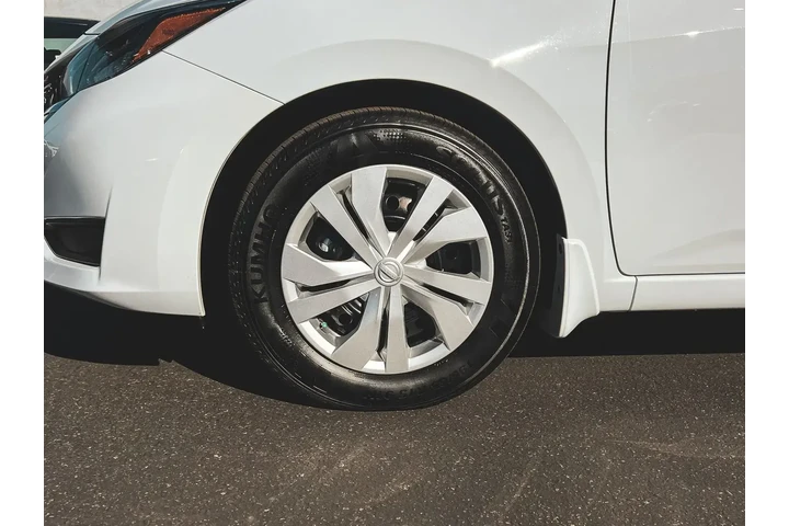 $20477 : Nissan Versa 2025 S 4dr Seda image 8