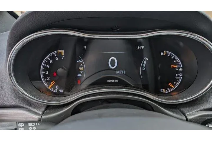 $21744 : Jeep Grand Cherokee 2021 4x4 image 9