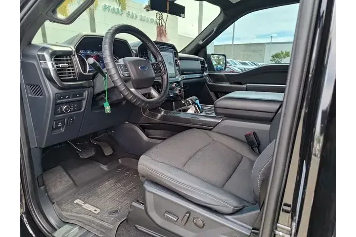 $39950 : Ford F-150 2022 4x4 XLT 4dr image 5