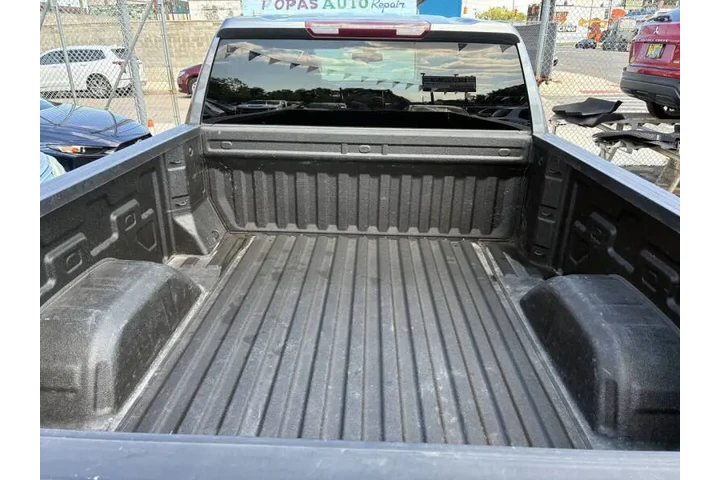 $35995 : 2022 Silverado 1500 Limited C image 8