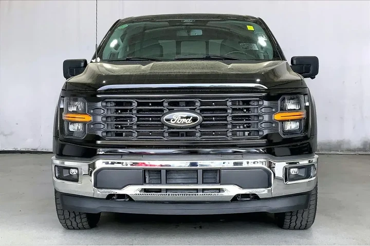 $36229 : Ford F-150 2024 4x4 XLT 4dr image 3