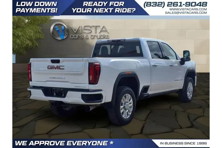 $58799 : 2022 GMC Sierra 2500HD Denali image 2