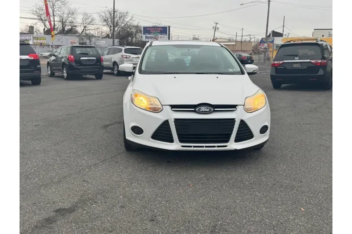 $5495 : 2013 Focus SE image 4