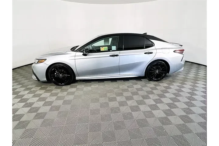 $25400 : Toyota Camry Hybrid 2021 XSE image 4