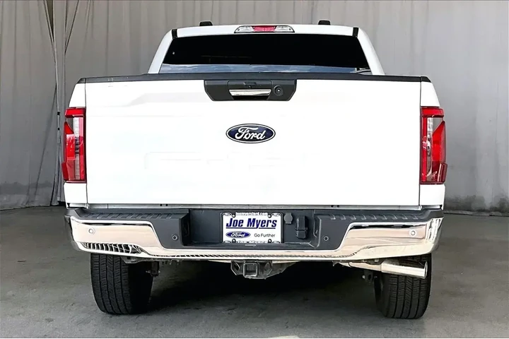 $37391 : Ford F-150 2024 4x4 XLT 4dr image 4