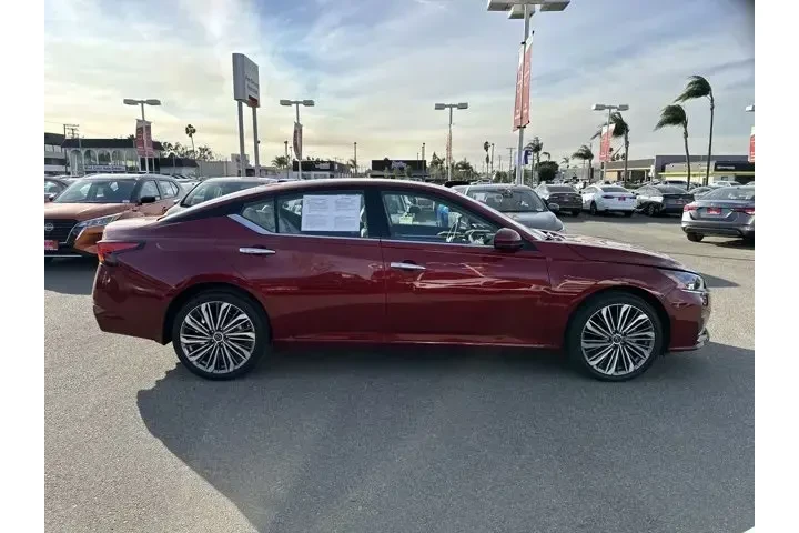 $34777 : Nissan Altima 2024 AWD 2.5 S image 7