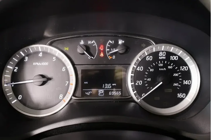 $11227 : Nissan Sentra 2015 S 4dr Sed image 4