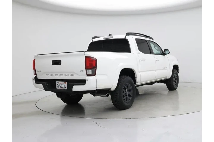 $33998 : Toyota Tacoma 2021 4x4 SR5 V image 8