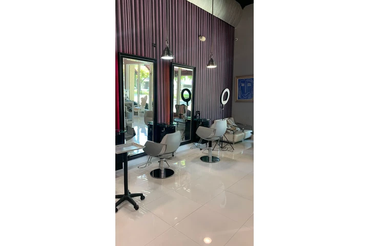 Venta de Peluqueria en Miami image 2