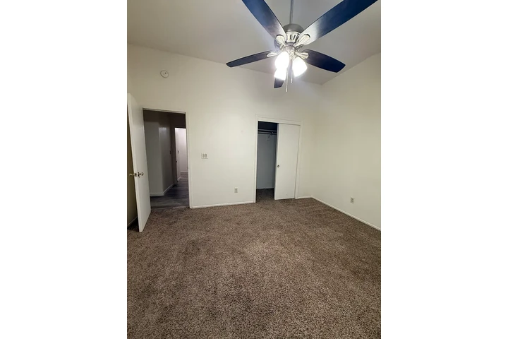 $1100 : 3 Recamaras 2 Baños image 3