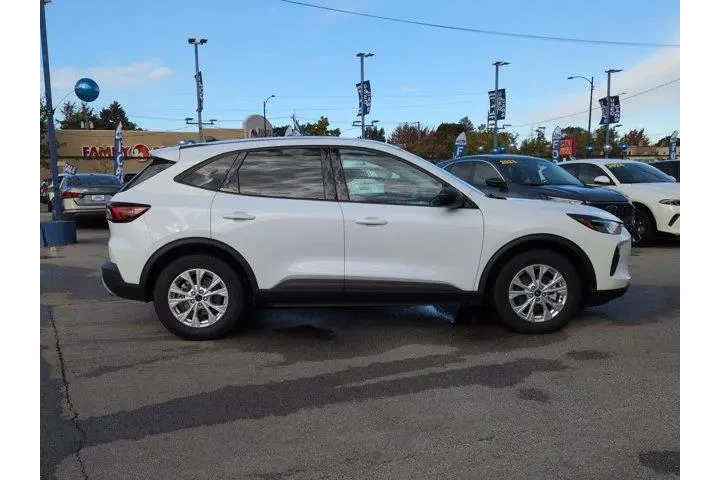 $22441 : Ford Escape 2025 Active 4dr image 2